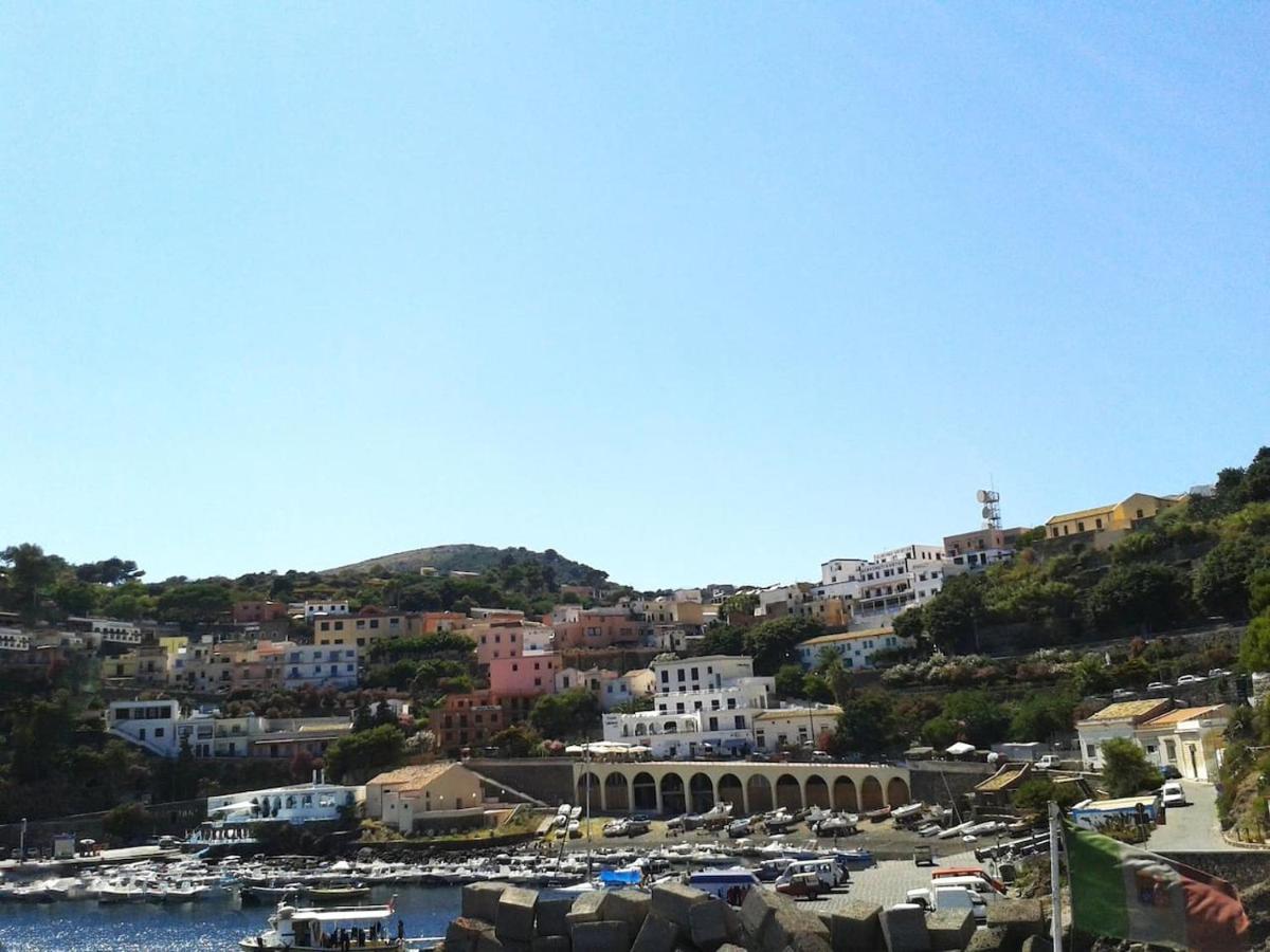 Appartamento Al Centro Di Ustica Isola di Ustica Εξωτερικό φωτογραφία